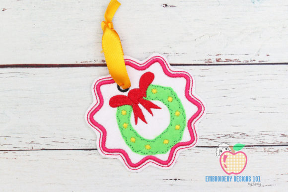 Christmas Garland ITH Ornament Review
